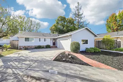 1237 Kodiak Court, Santa Rosa, CA 95405 - Photo 1