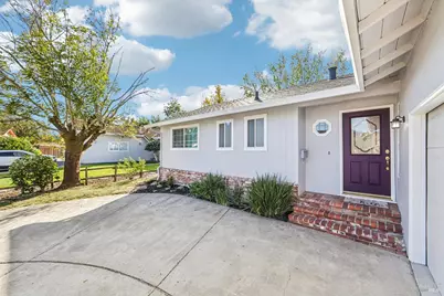 1237 Kodiak Court, Santa Rosa, CA 95405 - Photo 2