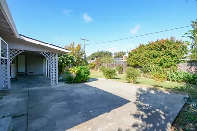940 W A Street, Dixon, CA 95620 - Photo 30
