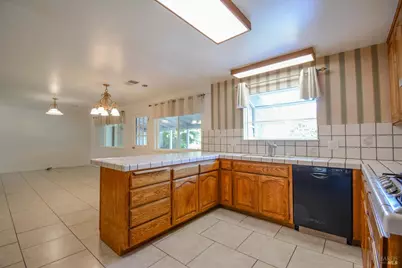 940 W A Street, Dixon, CA 95620 - Photo 16