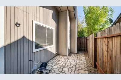 196 Marna Drive, Vacaville, CA 95687 - Photo 38