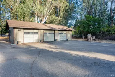19409 Olive Avenue, El Verano, CA 95476 - Photo 14