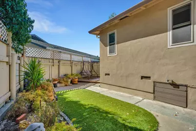 25 Hillside Road, Antioch, CA 94509 - Photo 34