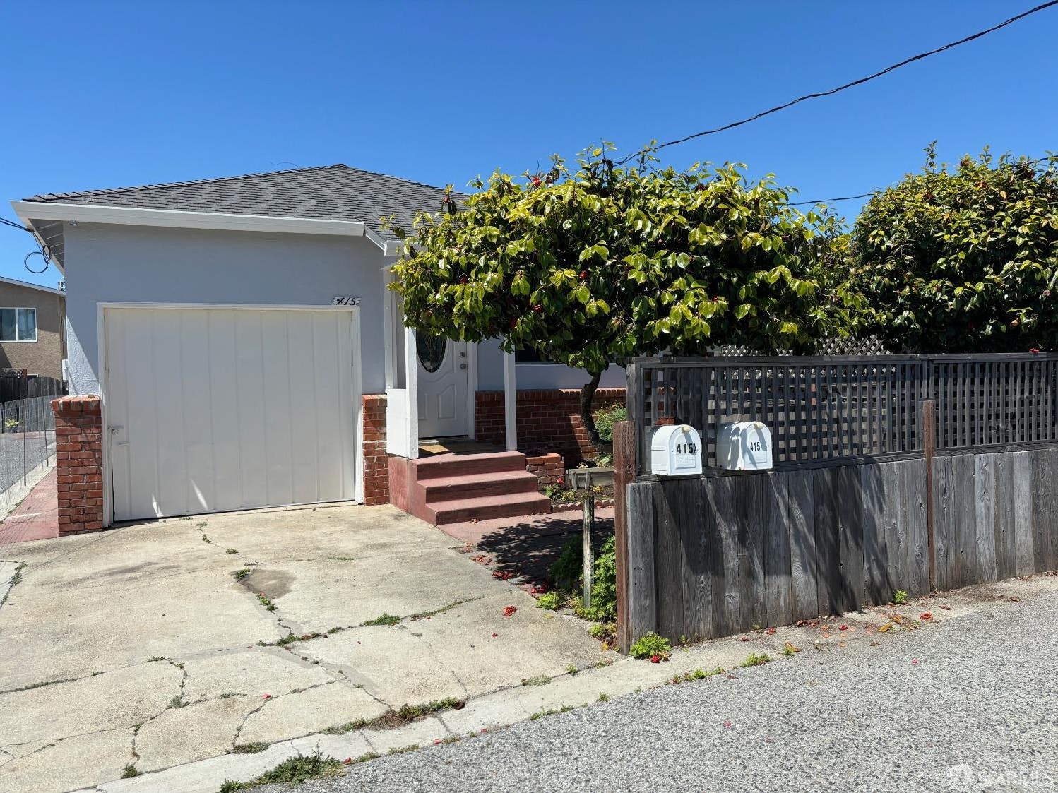 415 Filbert St, Princeton by the Sea, CA 94019