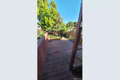 2466 34th Avenue, San Francisco, CA 94116 - Photo 30