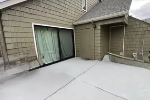 1048 Shoreline Dr, San Mateo, CA 94404 - Photo 8