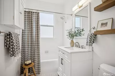 1490 Francisco Street #7, San Francisco, CA 94123 - Photo 20