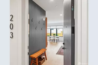 986 South Van Ness Avenue #203, San Francisco, CA 94110 - Photo 2