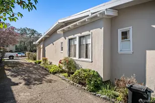 1228 Capuchino Ave, Burlingame, CA 94010 - Photo 26