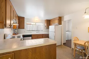 1228 Capuchino Ave, Burlingame, CA 94010 - Photo 12