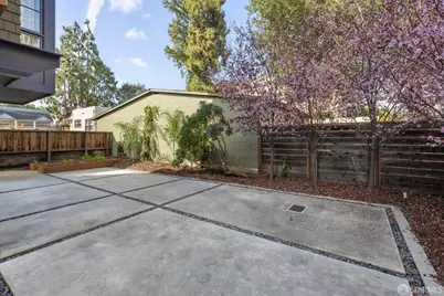 1536 Cherry Street #B, San Carlos, CA 94070 - Photo 44