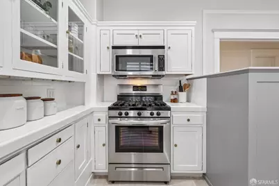 1257 Chestnut Street #2, San Francisco, CA 94109 - Photo 18