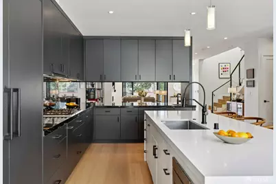 55 Hiliritas Avenue, San Francisco, CA 94131 - Photo 18