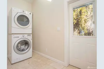 24 Bosworth Street, San Francisco, CA 94112 - Photo 14