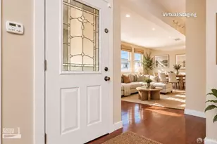 24 Bosworth St, San Francisco, CA 94112 - Photo 4
