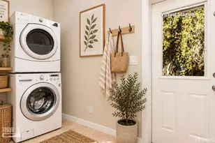 24 Bosworth St, San Francisco, CA 94112 - Photo 20