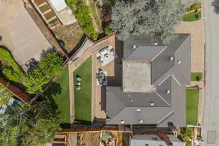 124 Vine St, San Carlos, CA 94070 - Photo 18