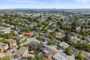 124 Vine St, San Carlos, CA 94070 - Photo 20