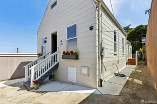 1103 Bowdoin St, San Francisco, CA 94134 - Photo 4