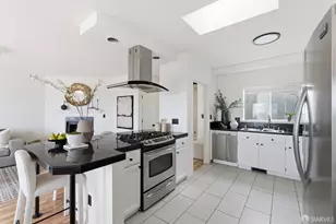 251 SE Byxbee St, San Francisco, CA 94132 - Photo 12