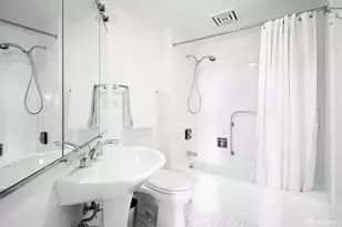 1 Daniel Burnham Ct, San Francisco, CA 94109 - Photo 22