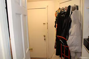 142 Montana St, San Francisco, CA 94112 - Photo 16