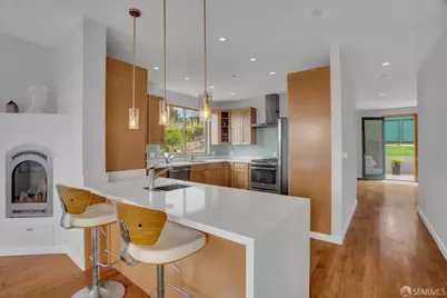 310 Valencia Avenue, El Granada, CA 94018 - Photo 16