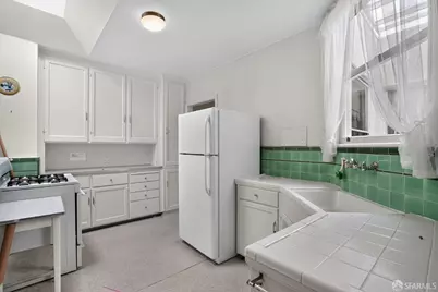2047 Vicente Street, San Francisco, CA 94116 - Photo 18