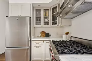 1902 Filbert St, San Francisco, CA 94123 - Photo 12