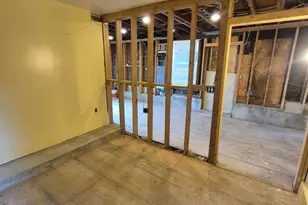 277 Lisbon St, San Francisco, CA 94112 - Photo 42