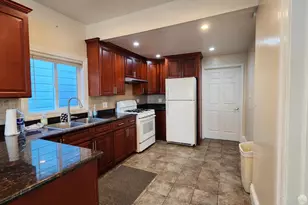 277 Lisbon St, San Francisco, CA 94112 - Photo 8