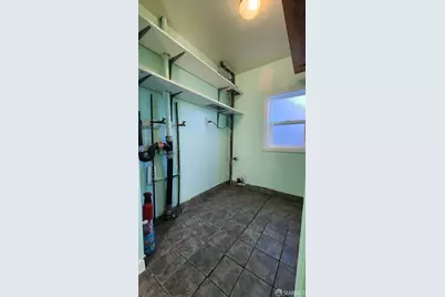 277 Lisbon Street, San Francisco, CA 94112 - Photo 14