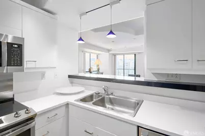 1 Daniel Burnham Court #816, San Francisco, CA 94109 - Photo 12