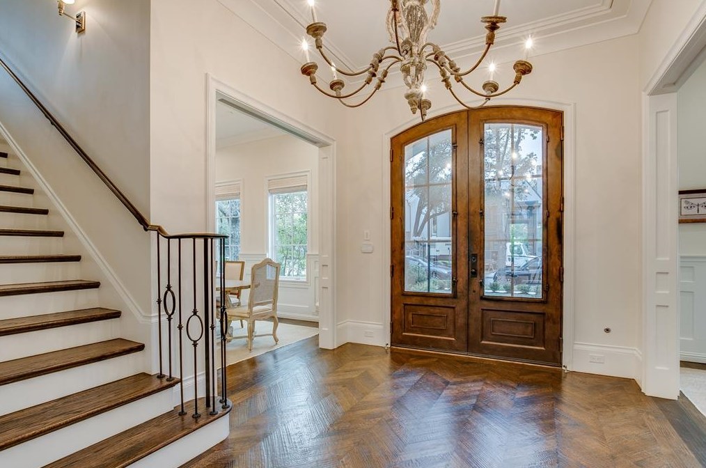 3415 Lindenwood Ave, Dallas, TX 75205-3227