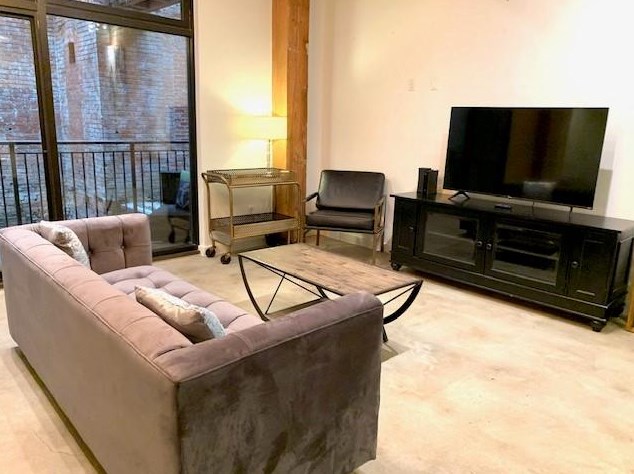 509 Elm St Apt 301, Dallas, TX 75202