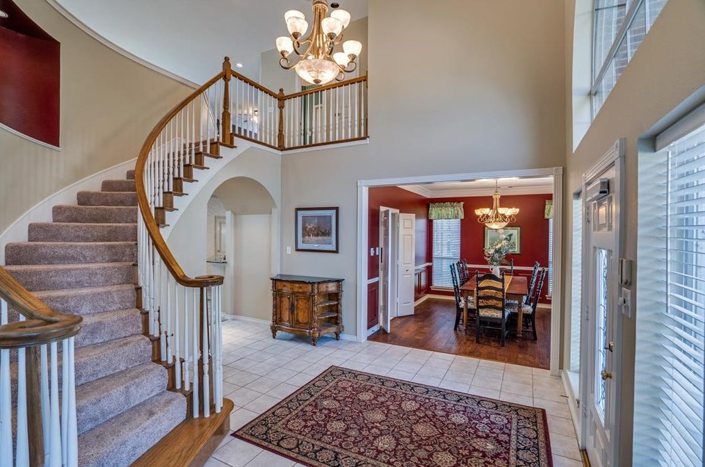 2120 Cliffside Dr, Plano, TX 75023-5226