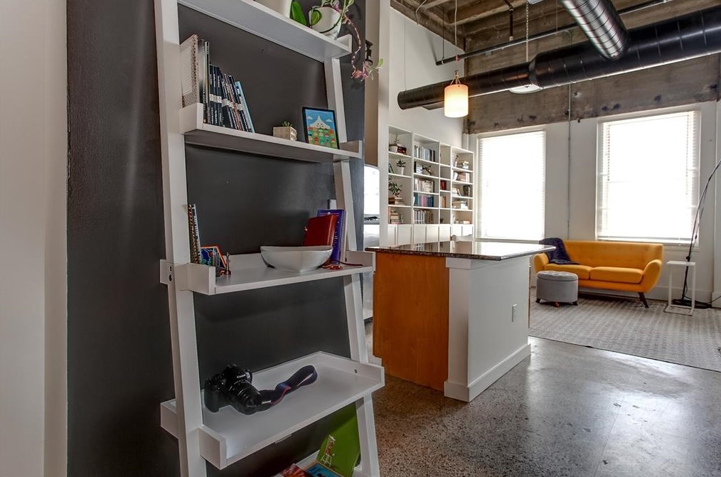 221 W Lancaster Ave #12003, Fort Worth, TX 76102