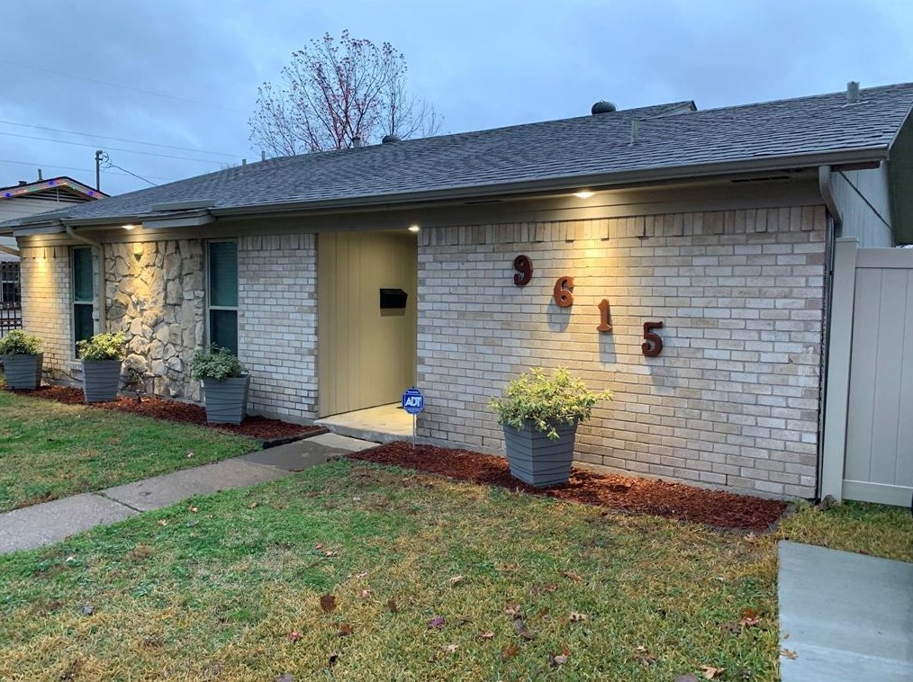 9615 Limestone Dr, Dallas, TX 75217-2736