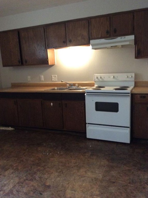 1942 S 3rd St, Abilene, TX 79603