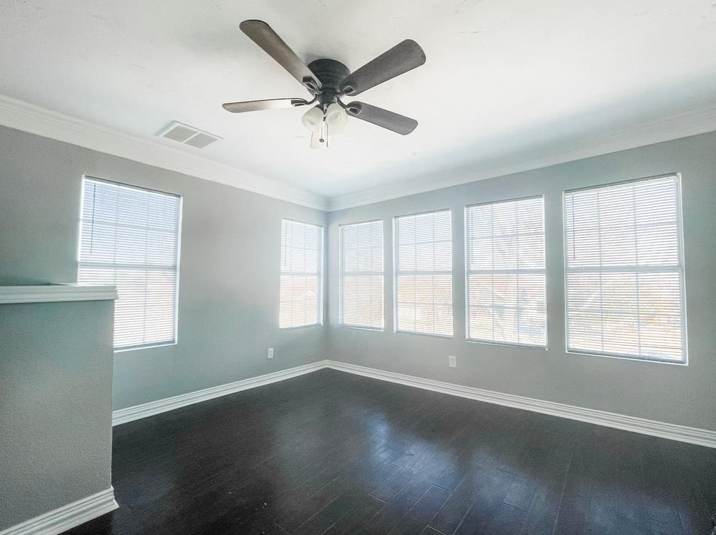 2718 S Jennings Ave, Fort Worth, TX 76110