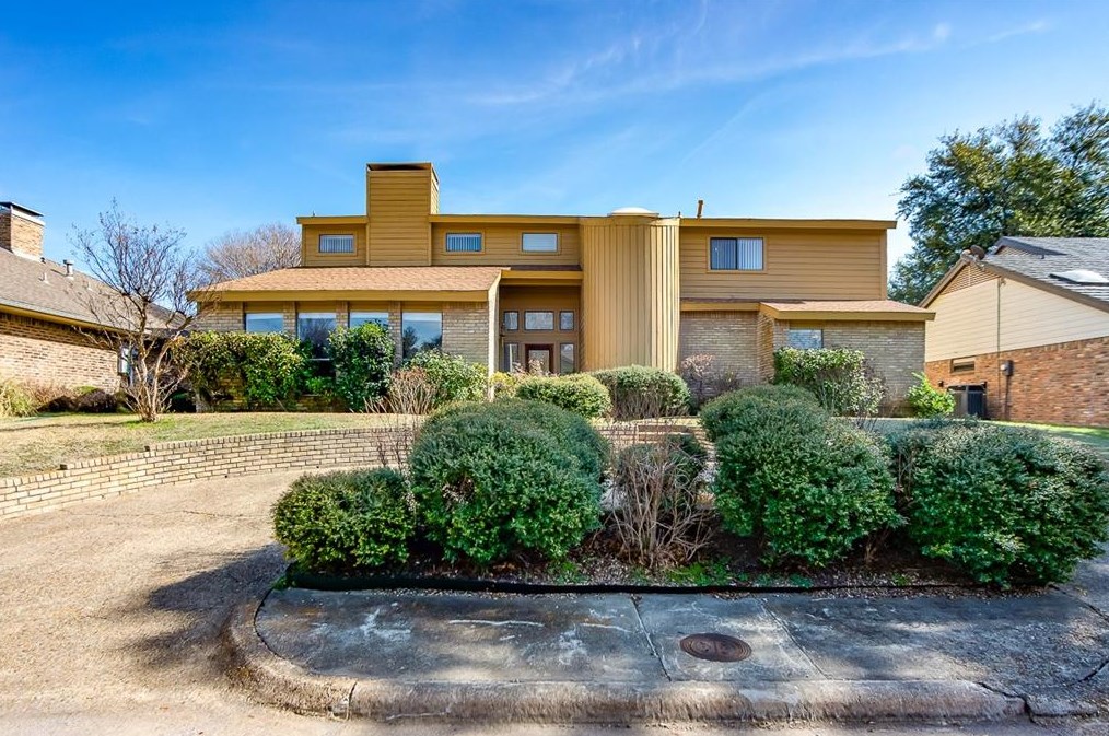 15710 Nedra Way, Dallas, TX 75248-4033