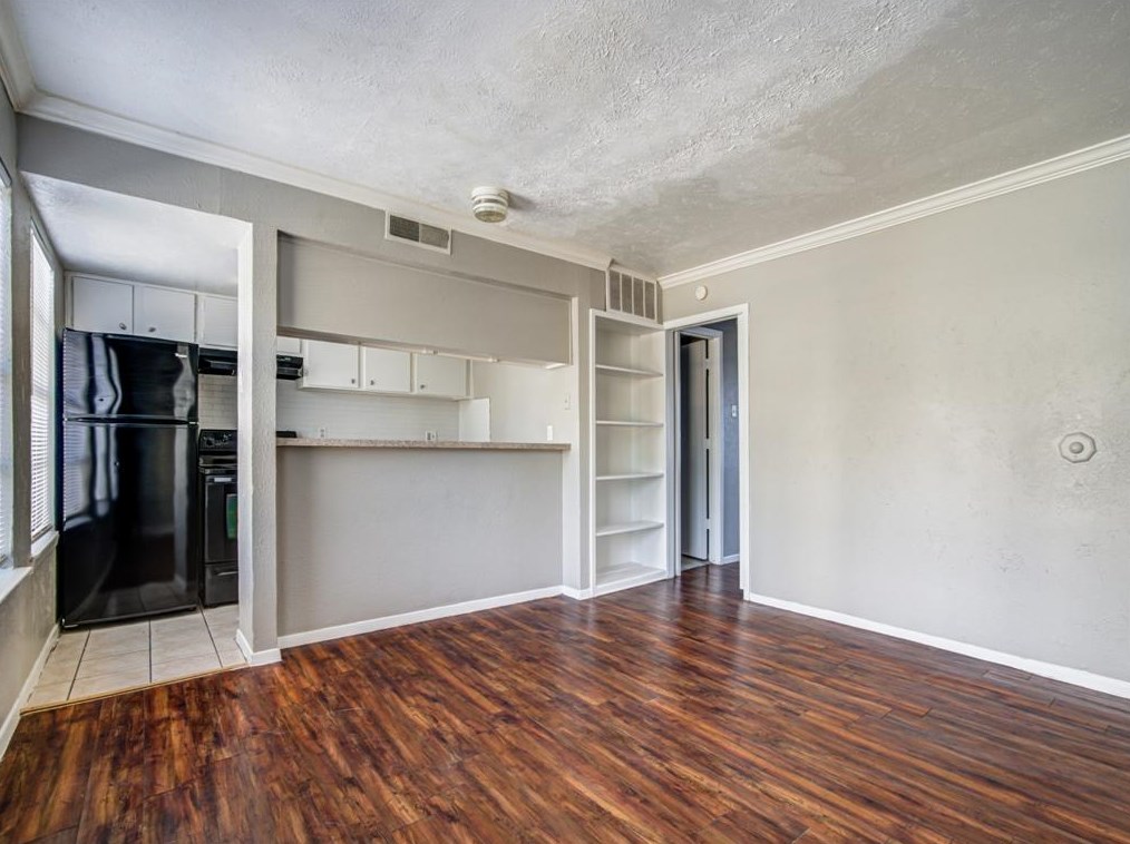 4040 Brown St #7, Dallas, TX 75219