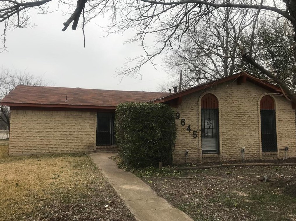 9645 Limestone Dr, Dallas TX  75217-2736 exterior