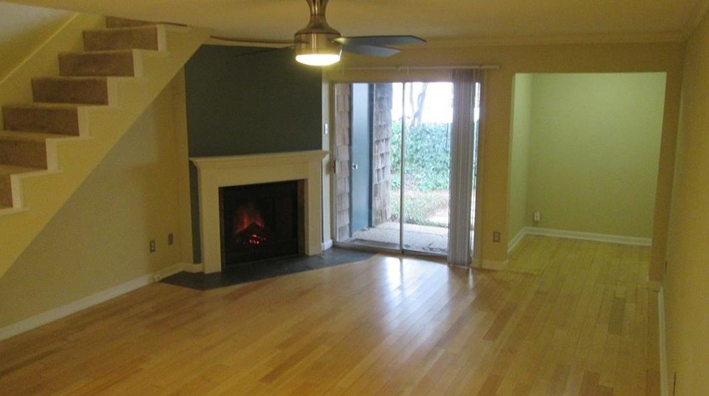 3707 Miles St, Dallas, TX 75209-6394
