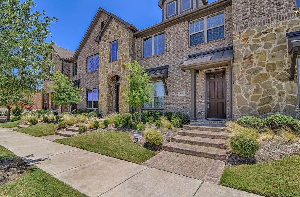 3947 Cascade Sky Dr, Arlington, TX 76005-1123