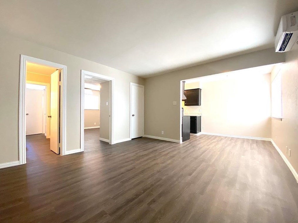 2701 Hemphill St #203, Fort Worth, TX 76110