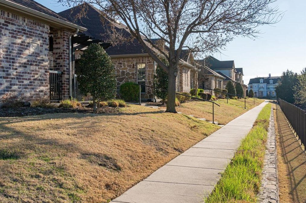 3075 Willow Grove Blvd, Mckinney TX  75070-2156 exterior