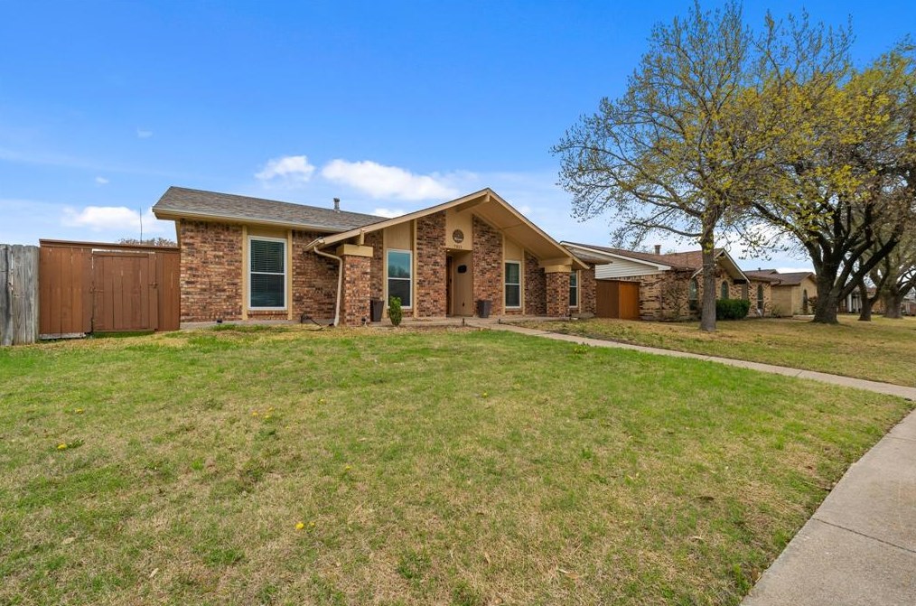 7311 Hardwood Trail, Dallas, TX 75249