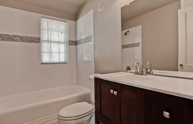 6201 Llano Ave, Dallas TX  75214-3319 exterior