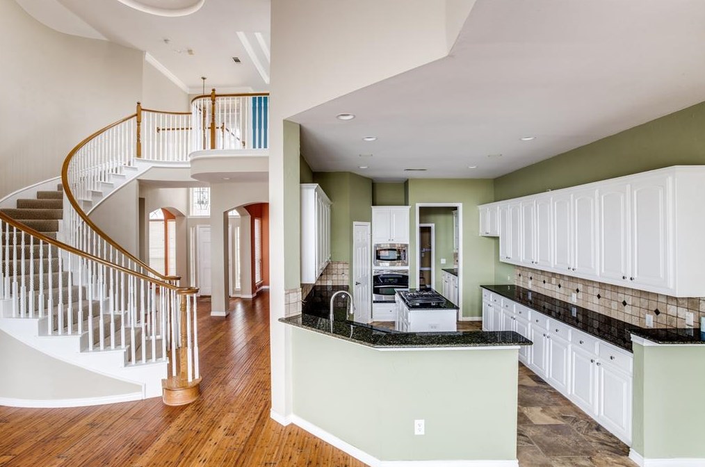 6901 Eagle Vail Dr, Plano TX  75093-8890 exterior